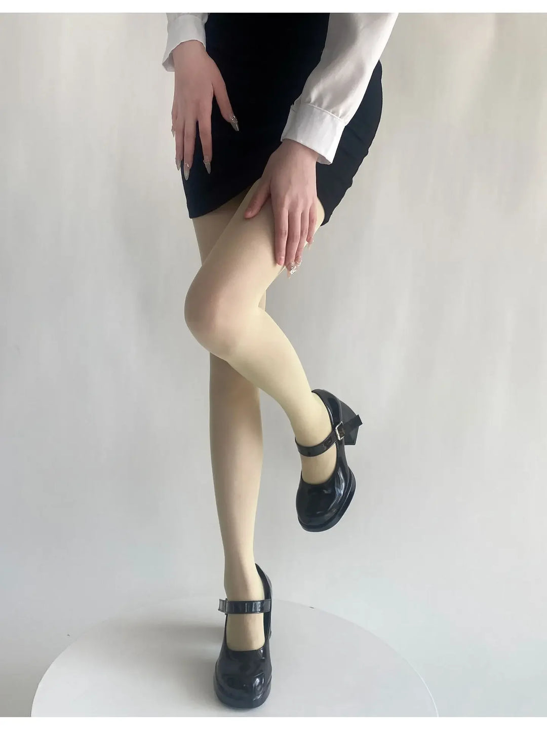 Vibe Legwear: A Stocking Collection