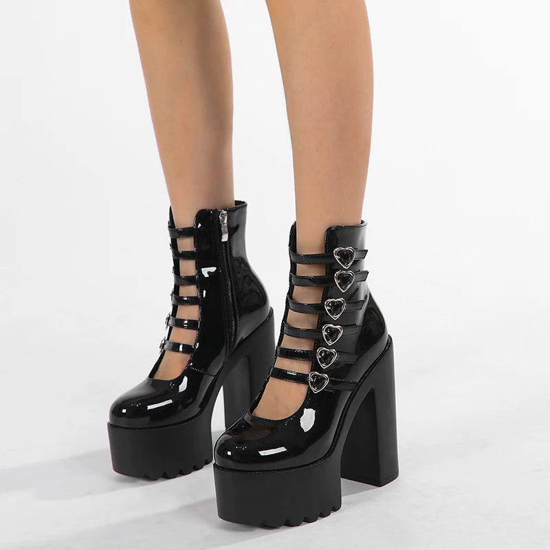 'Sweet but Psycho' Heart Heels