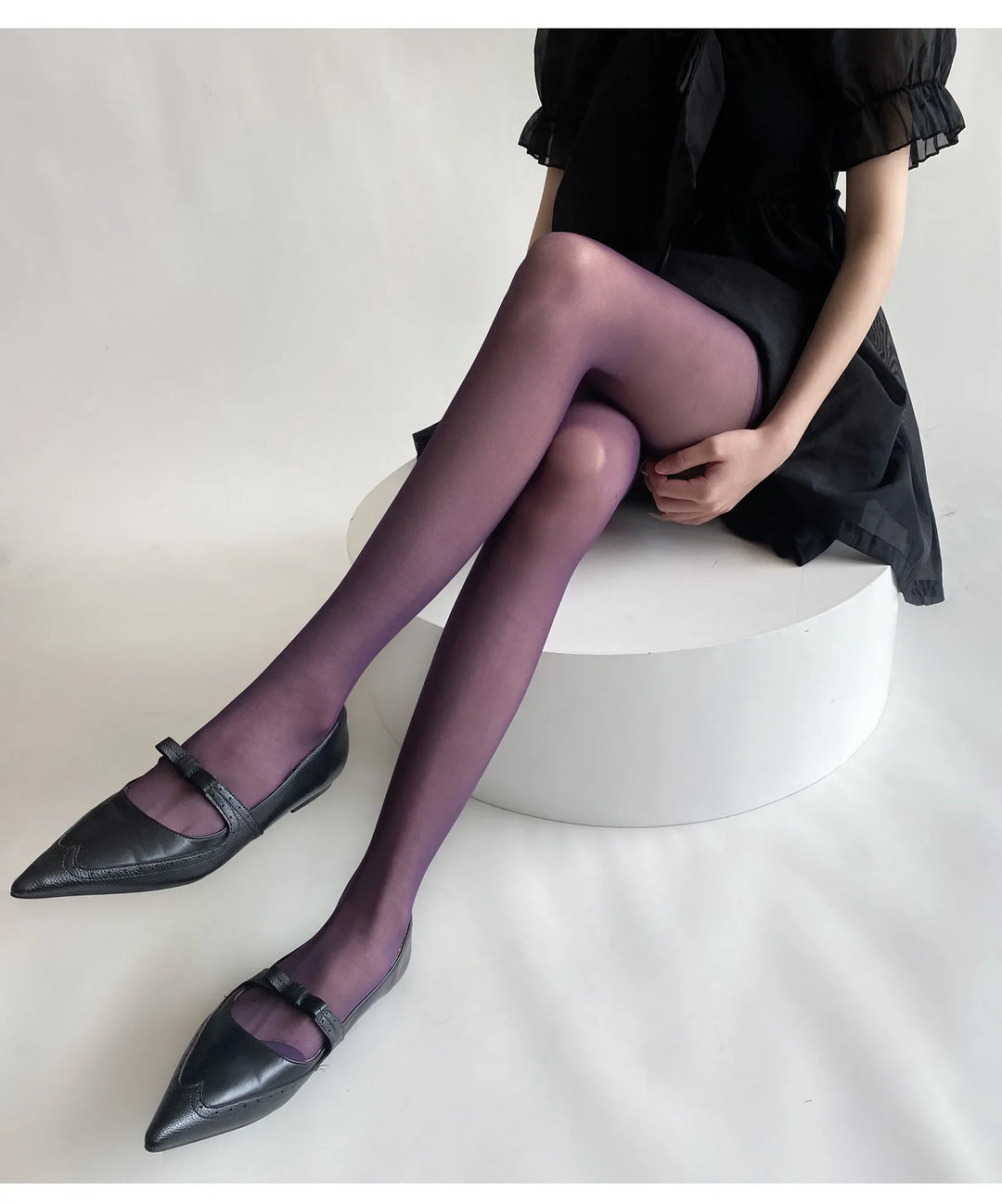 Vibe Legwear: A Stocking Collection