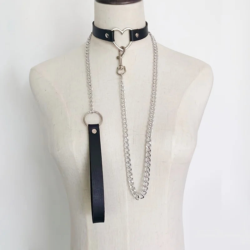 Barking Beauty Choker and Leash