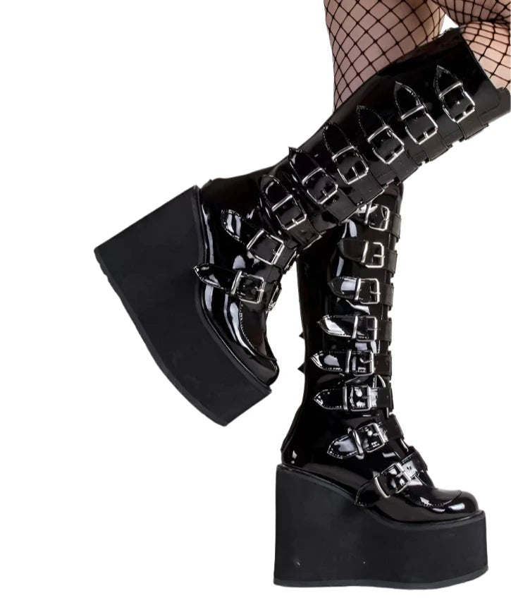 Abyss Gazer Boots - Lace & Thornz