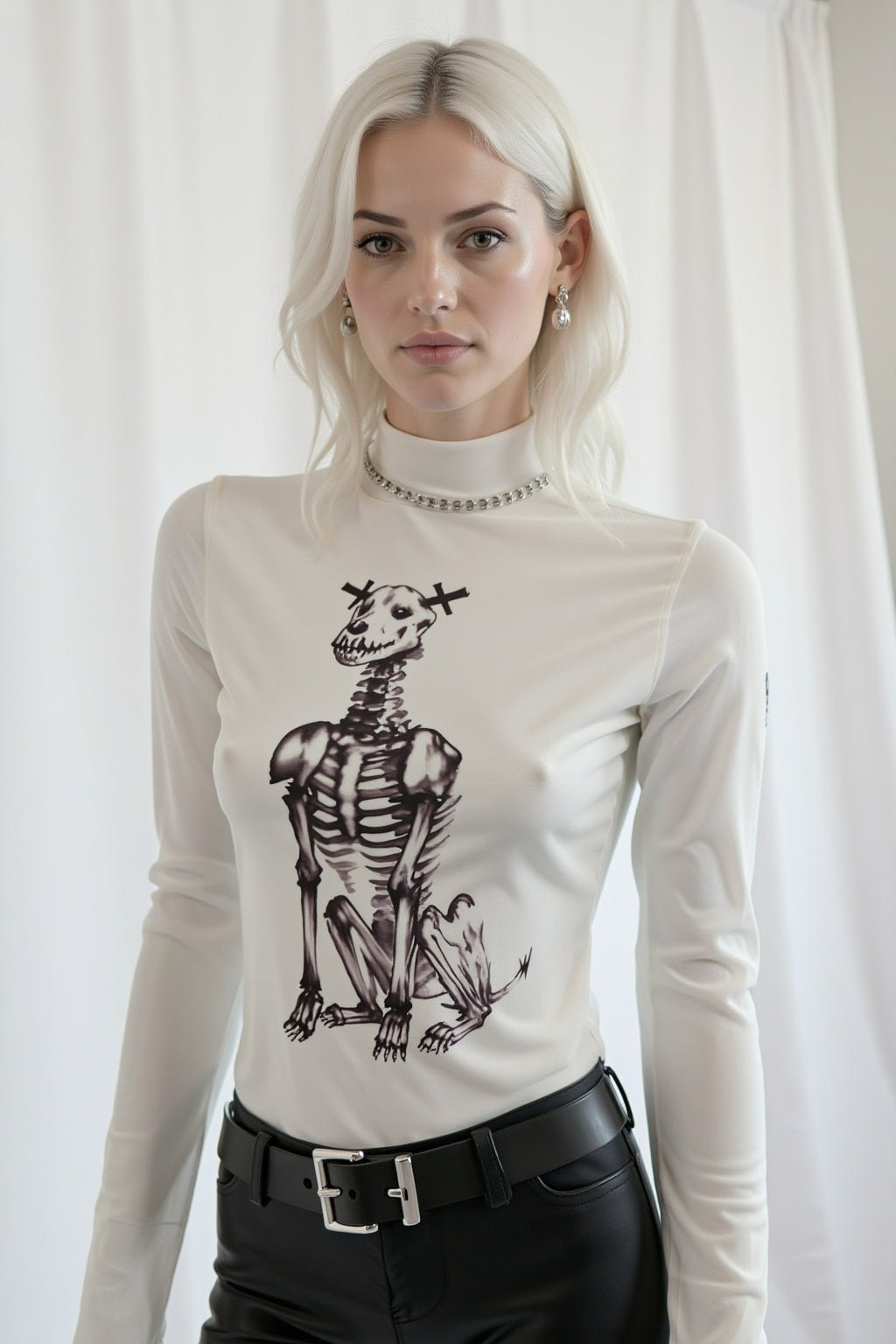 Forever Friend Turtleneck - Lace & Thornz