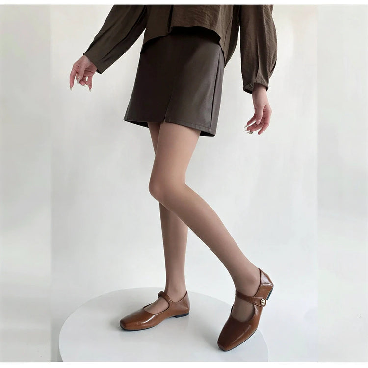 Vibe Legwear: sheer nude tights with smooth finish and subtle sheen.