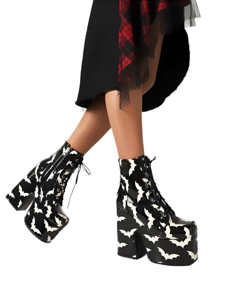 Winged Wonderland Platform Boots - Lace & Thornz